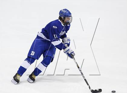 Thumbnail 3 in Fairfield Prep vs. Darien (CIAC Division I Final) photogallery.