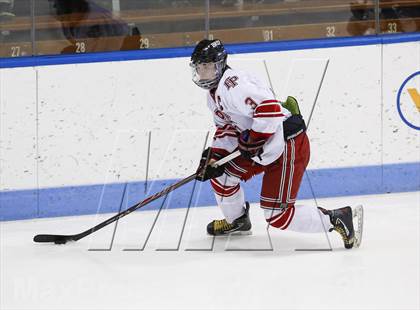 Thumbnail 2 in Fairfield Prep vs. Darien (CIAC Division I Final) photogallery.