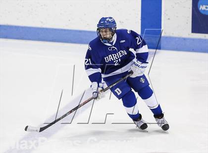 Thumbnail 1 in Fairfield Prep vs. Darien (CIAC Division I Final) photogallery.
