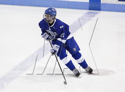 Thumbnail 1 in Fairfield Prep vs. Darien (CIAC Division I Final) photogallery.