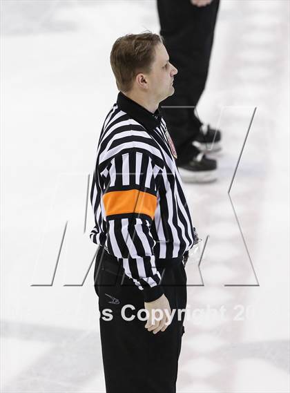 Thumbnail 2 in Fairfield Prep vs. Darien (CIAC Division I Final) photogallery.