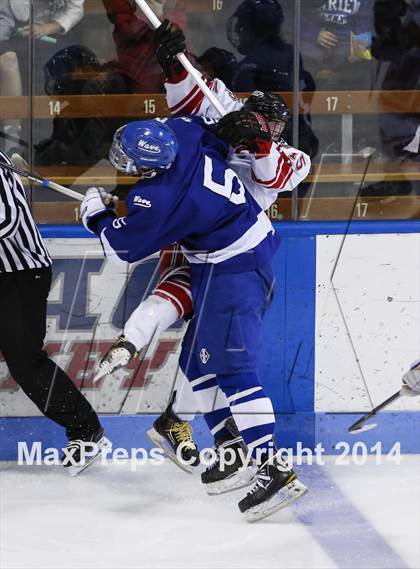 Thumbnail 3 in Fairfield Prep vs. Darien (CIAC Division I Final) photogallery.