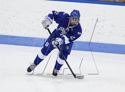 Thumbnail 3 in Fairfield Prep vs. Darien (CIAC Division I Final) photogallery.