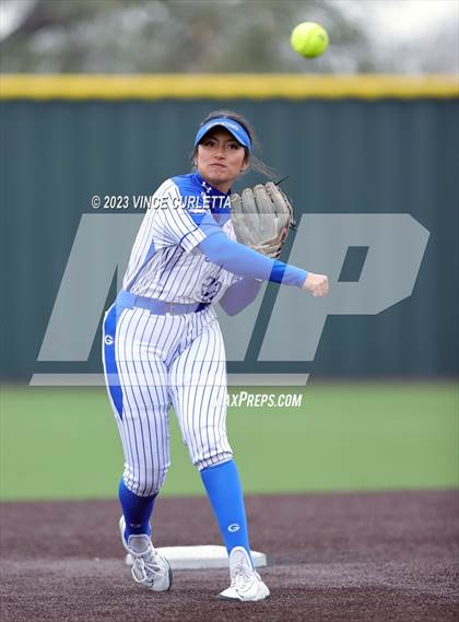 Thumbnail 3 in Smithson Valley vs. Georgetown (Brittany Tuck Memorial Softball Tournament) photogallery.