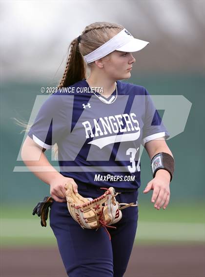 Thumbnail 2 in Smithson Valley vs. Georgetown (Brittany Tuck Memorial Softball Tournament) photogallery.