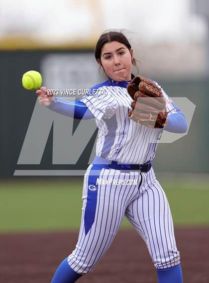Thumbnail 3 in Smithson Valley vs. Georgetown (Brittany Tuck Memorial Softball Tournament) photogallery.