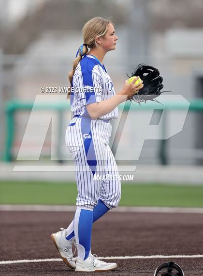 Thumbnail 2 in Smithson Valley vs. Georgetown (Brittany Tuck Memorial Softball Tournament) photogallery.