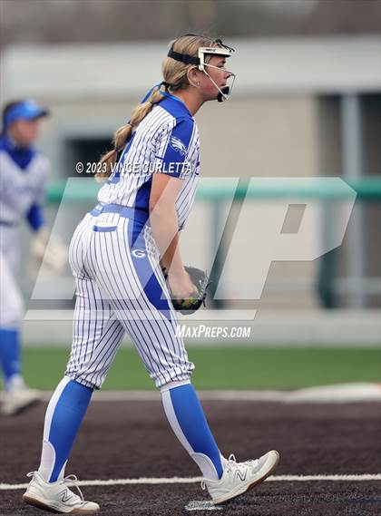 Thumbnail 2 in Smithson Valley vs. Georgetown (Brittany Tuck Memorial Softball Tournament) photogallery.