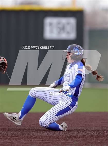 Thumbnail 2 in Smithson Valley vs. Georgetown (Brittany Tuck Memorial Softball Tournament) photogallery.