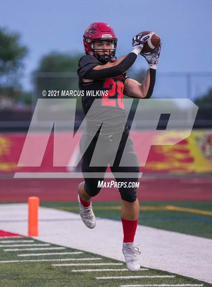 Thumbnail 1 in Hamilton @ Chaparral photogallery.