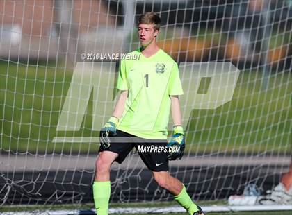 Thumbnail 3 in Denver North vs. D'Evelyn (CHSAA 4A 1st Round) photogallery.