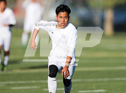 Thumbnail 3 in Denver North vs. D'Evelyn (CHSAA 4A 1st Round) photogallery.