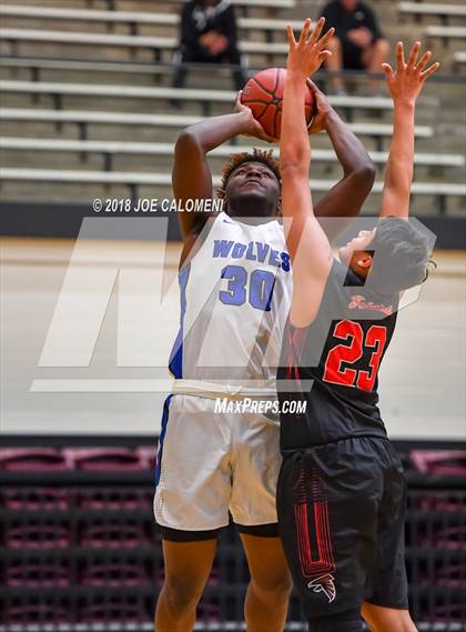 Thumbnail 3 in Plano West vs Stevens [John Paul] (NEISD/NISD Basketball Tournament) photogallery.