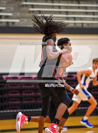 Thumbnail 3 in Plano West vs Stevens [John Paul] (NEISD/NISD Basketball Tournament) photogallery.