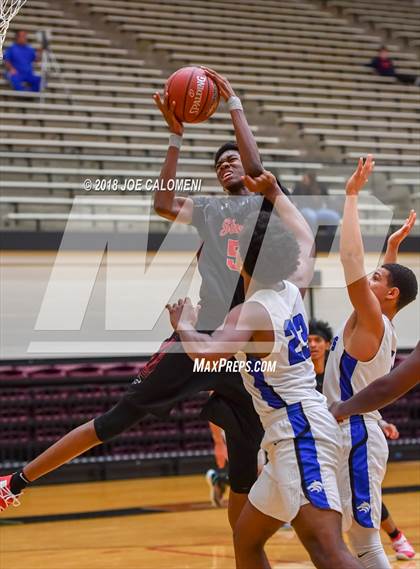 Thumbnail 3 in Plano West vs Stevens [John Paul] (NEISD/NISD Basketball Tournament) photogallery.