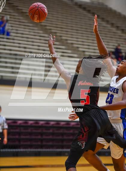 Thumbnail 1 in Plano West vs Stevens [John Paul] (NEISD/NISD Basketball Tournament) photogallery.