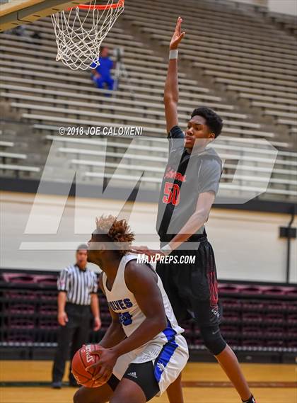 Thumbnail 3 in Plano West vs Stevens [John Paul] (NEISD/NISD Basketball Tournament) photogallery.