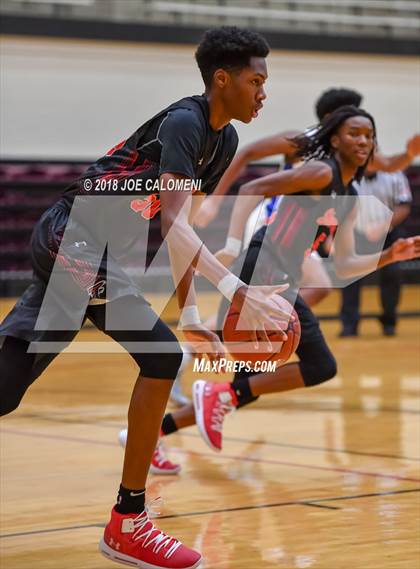 Thumbnail 2 in Plano West vs Stevens [John Paul] (NEISD/NISD Basketball Tournament) photogallery.