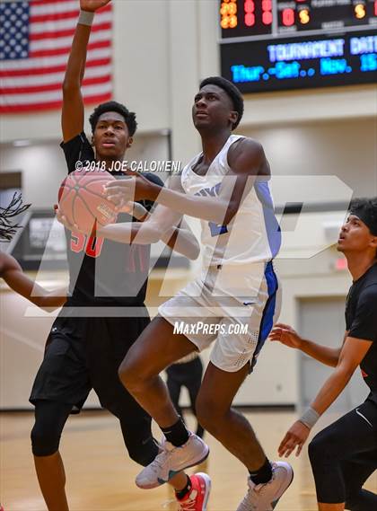 Thumbnail 3 in Plano West vs Stevens [John Paul] (NEISD/NISD Basketball Tournament) photogallery.