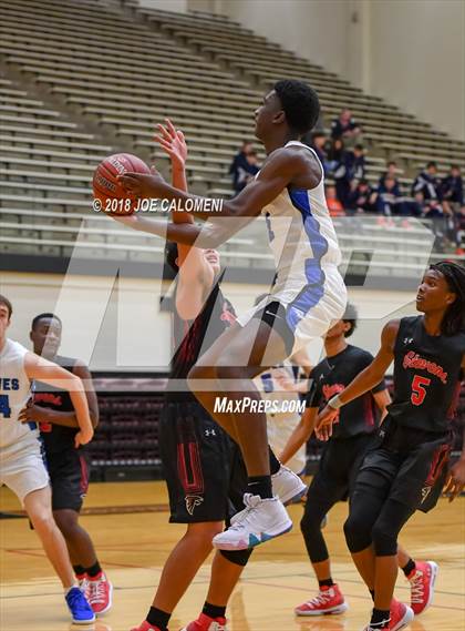 Thumbnail 2 in Plano West vs Stevens [John Paul] (NEISD/NISD Basketball Tournament) photogallery.
