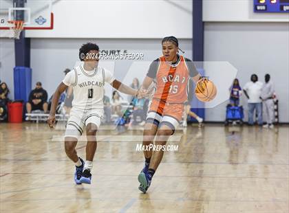 Thumbnail 3 in Western vs. Bilingual Christian Academy & Tech (Tampa Bay Christmas Invitational) photogallery.