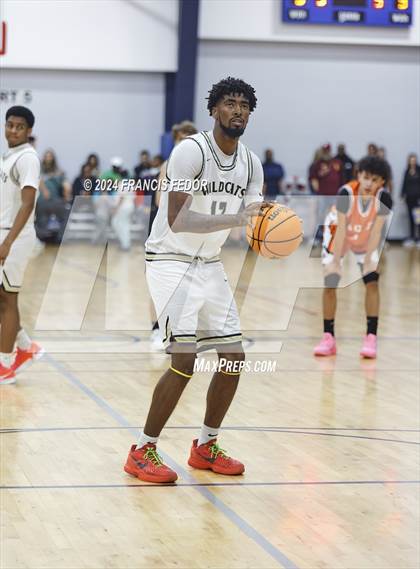 Thumbnail 1 in Western vs. Bilingual Christian Academy & Tech (Tampa Bay Christmas Invitational) photogallery.