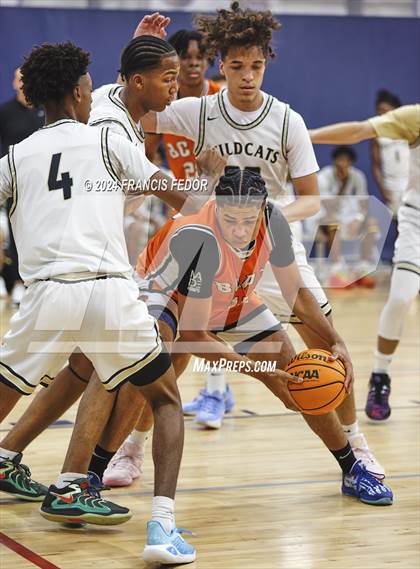 Thumbnail 2 in Western vs. Bilingual Christian Academy & Tech (Tampa Bay Christmas Invitational) photogallery.