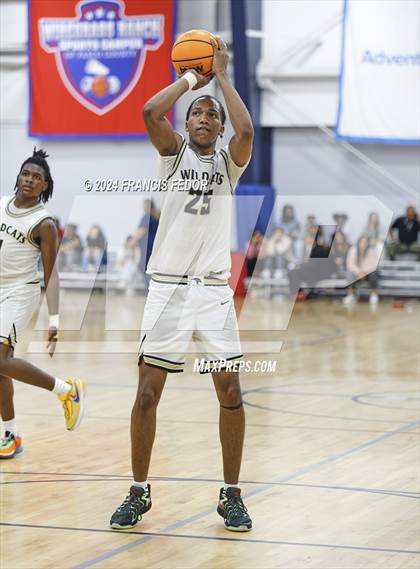 Thumbnail 1 in Western vs. Bilingual Christian Academy & Tech (Tampa Bay Christmas Invitational) photogallery.