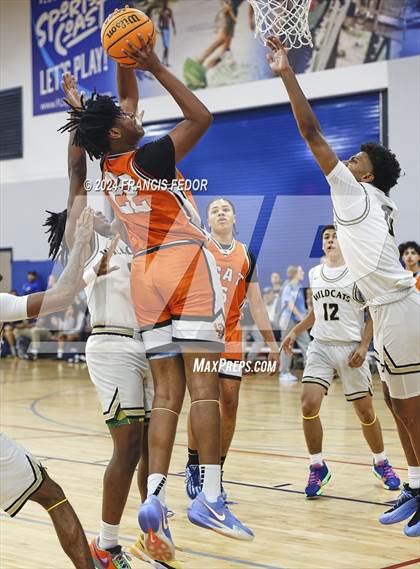 Thumbnail 1 in Western vs. Bilingual Christian Academy & Tech (Tampa Bay Christmas Invitational) photogallery.