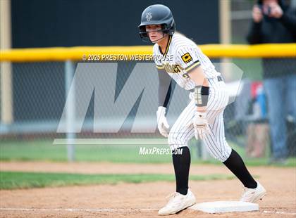 Thumbnail 2 in Oaks Christian @ Newbury Park photogallery.