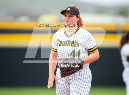 Thumbnail 1 in Oaks Christian @ Newbury Park photogallery.