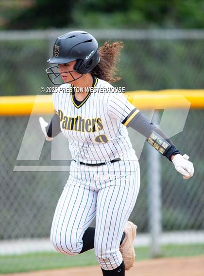 Thumbnail 1 in Oaks Christian @ Newbury Park photogallery.