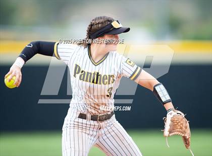 Thumbnail 1 in Oaks Christian @ Newbury Park photogallery.