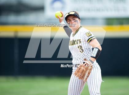 Thumbnail 3 in Oaks Christian @ Newbury Park photogallery.