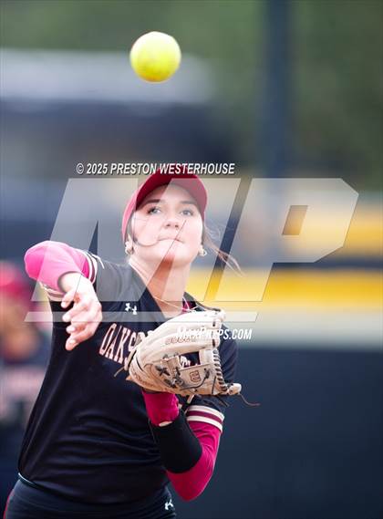 Thumbnail 1 in Oaks Christian @ Newbury Park photogallery.