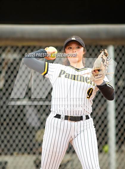 Thumbnail 2 in Oaks Christian @ Newbury Park photogallery.