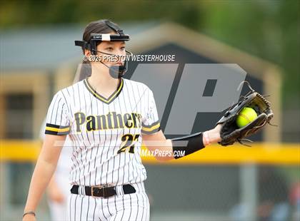 Thumbnail 1 in Oaks Christian @ Newbury Park photogallery.