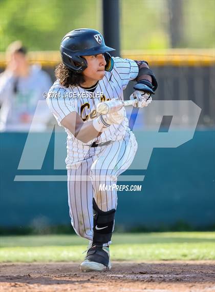 Thumbnail 2 in Sierra Canyon @ Crespi photogallery.