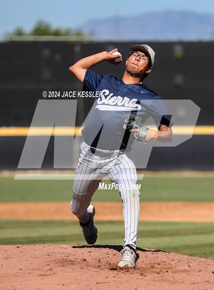 Thumbnail 1 in Sierra Canyon @ Crespi photogallery.