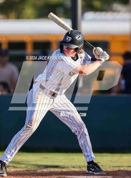 Thumbnail 3 in Sierra Canyon @ Crespi photogallery.