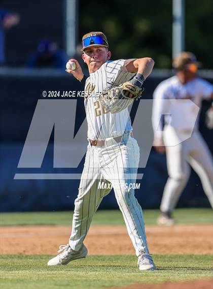Thumbnail 2 in Sierra Canyon @ Crespi photogallery.