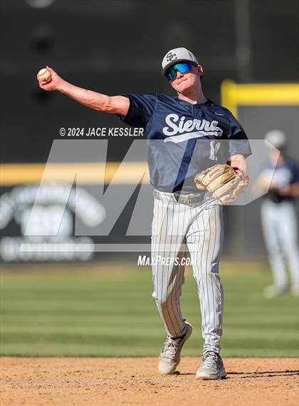 Thumbnail 2 in Sierra Canyon @ Crespi photogallery.