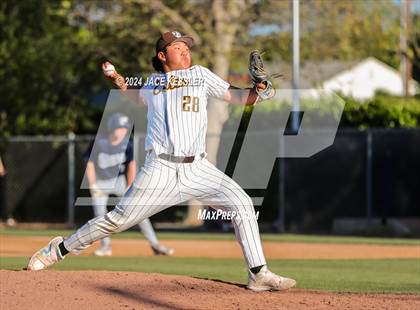 Thumbnail 2 in Sierra Canyon @ Crespi photogallery.