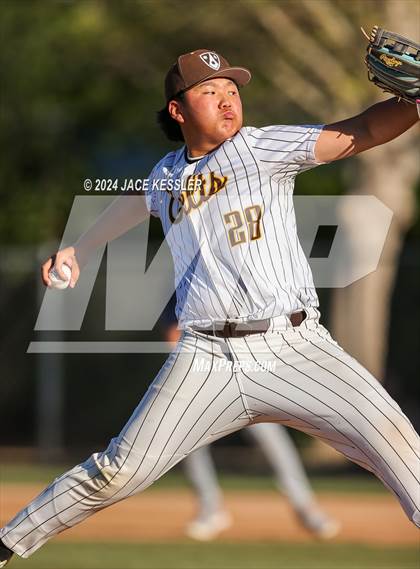 Thumbnail 3 in Sierra Canyon @ Crespi photogallery.