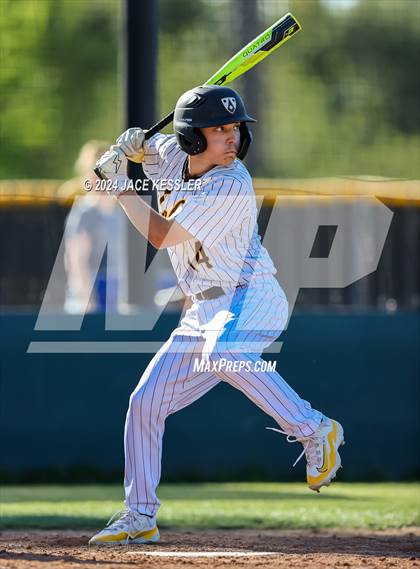 Thumbnail 3 in Sierra Canyon @ Crespi photogallery.