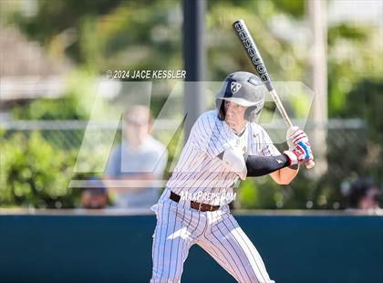 Thumbnail 3 in Sierra Canyon @ Crespi photogallery.