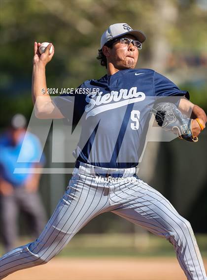 Thumbnail 3 in Sierra Canyon @ Crespi photogallery.