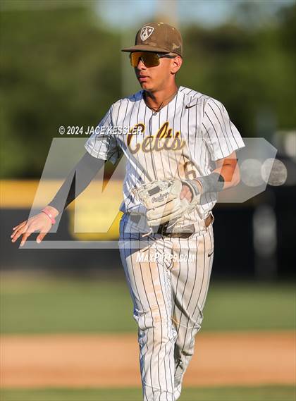 Thumbnail 2 in Sierra Canyon @ Crespi photogallery.