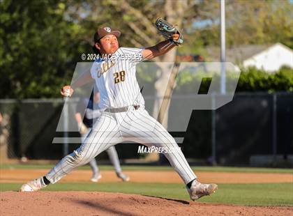 Thumbnail 2 in Sierra Canyon @ Crespi photogallery.