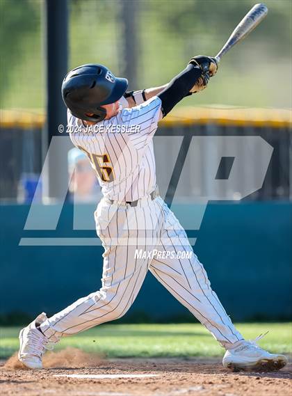 Thumbnail 2 in Sierra Canyon @ Crespi photogallery.